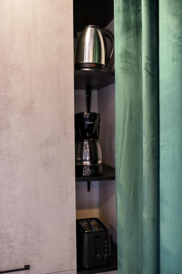 Dora Apartment *